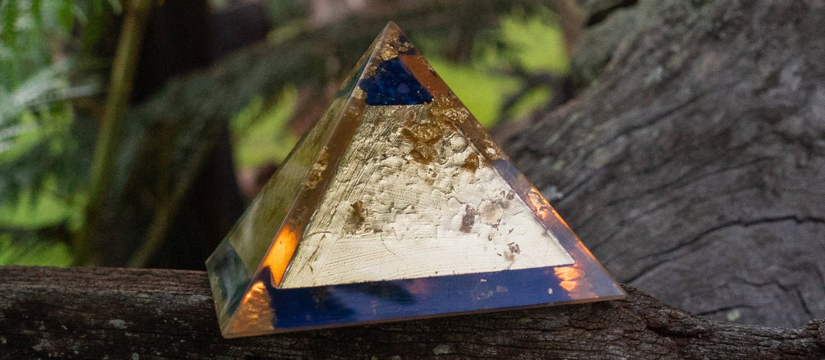 Gold and lapis Orgonite Pyramid